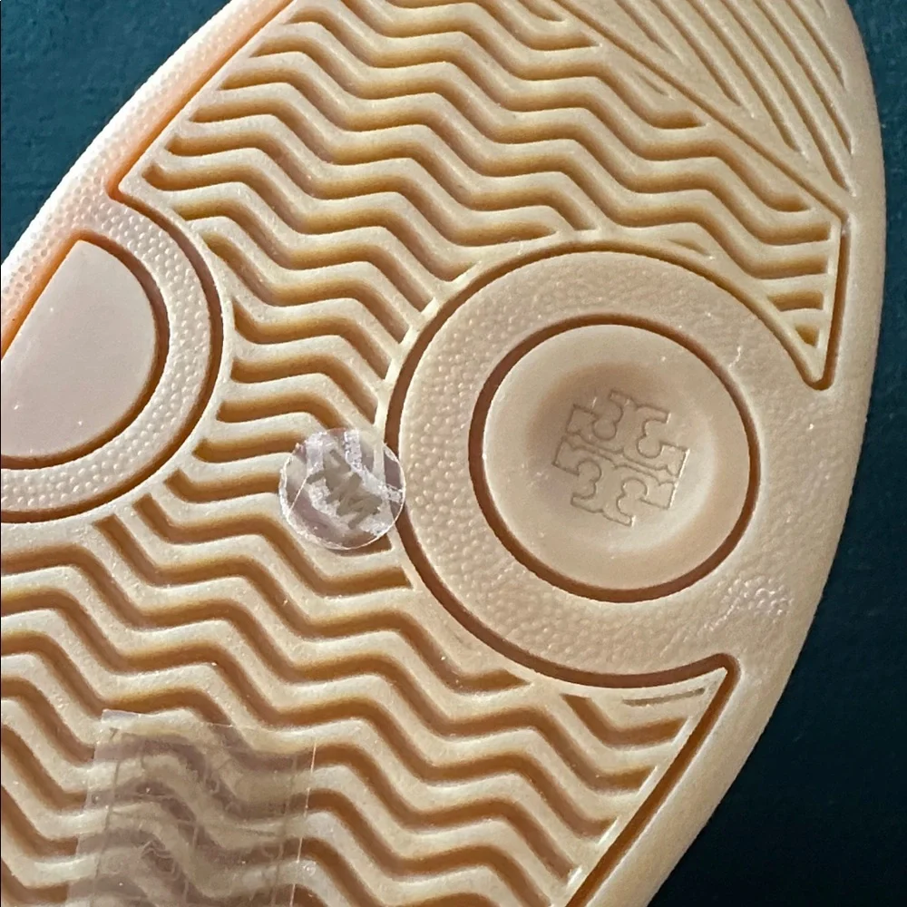 Tory Burch tory burch